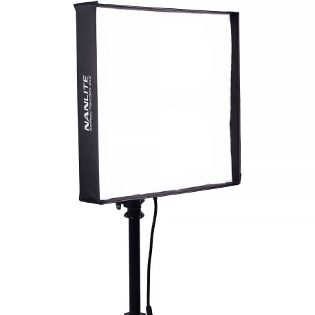 LED панель Nanlite PavoSlim 240C RGBWW / CRMX